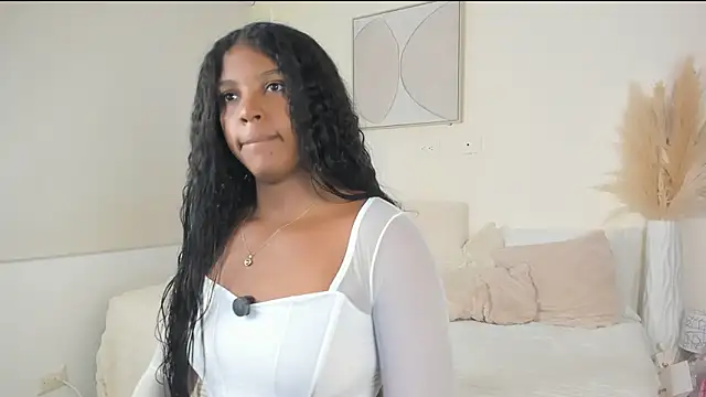 ZOEGARNER01 online show from 03-01-26, 06:41