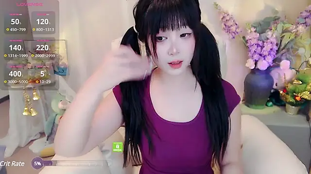 Snapshot of yoyoyo_99 chatting on 03-08-25, 01:14 yoyoyo 99 online show from 03-08-25, 01:14