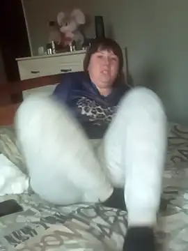 explored romantic online show from 11-07-25, 12:31