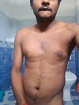 Snapshot of Itsdesi_boy chatting on 06-20-26, 02:38 Itsdesi boy online show from 06-20-26, 02:38