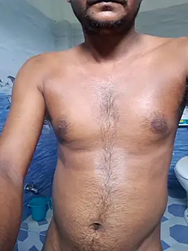 Snapshot of Itsdesi_boy chatting on 06-19-26, 07:14 Itsdesi boy online show from 06-19-26, 07:14