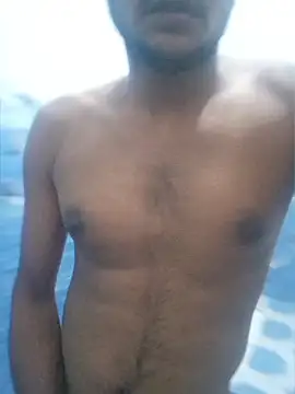 Snapshot of Itsdesi_boy chatting on 04-08-26, 04:19 Itsdesi boy online show from 04-08-26, 04:19