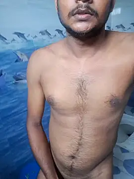 Snapshot of Itsdesi_boy chatting on 05-18-26, 05:56 Itsdesi boy online show from 05-18-26, 05:56