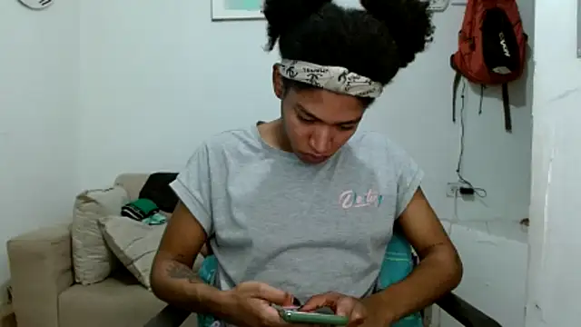 angelamarie1 online show from 03-03-26, 07:10