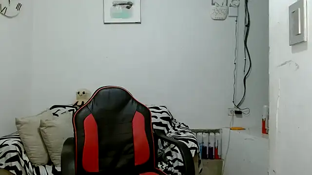 angelamarie1 online show from 02-03-26, 11:26