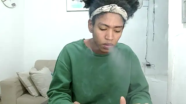 angelamarie1 online show from 03-10-26, 08:18