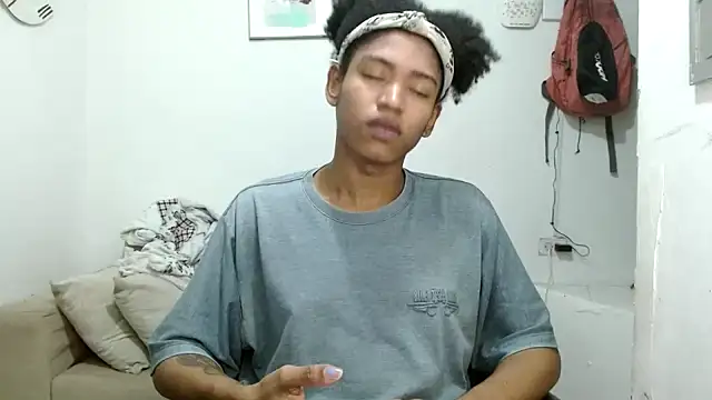 angelamarie1 online show from 02-18-26, 08:49