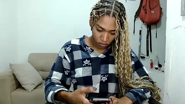 angelamarie1 online show from 12-03-25, 10:36