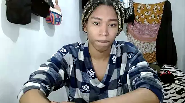 Snapshot of angelamarie1 chatting on 02-21-25, 01:11 angelamarie1 online show from 02-21-25, 01:11