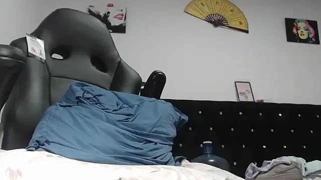 pamelabigcock69 online show from 05-10-26, 01:53