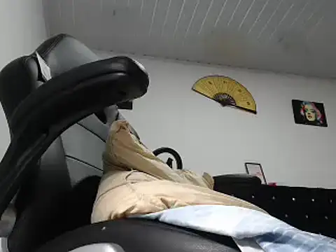 pamelabigcock69 online show from 04-15-26, 01:11