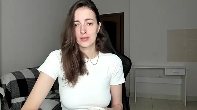 Sabrina Mur online show from 10-24-25, 01:10