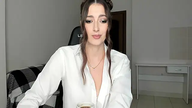 Sabrina Mur online show from 10-22-25, 12:26