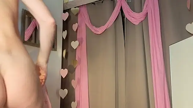 Lola Belgium online show from 02-26-26, 08:36