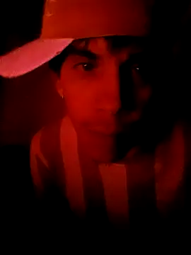 LarryCapija online show from 11-04-25, 04:05