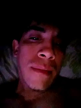 LarryCapija online show from 10-10-25, 05:41