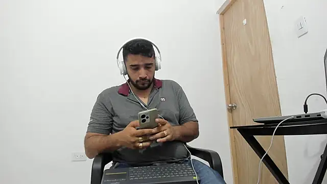 isearchcompany online show from 12-21-25, 05:36