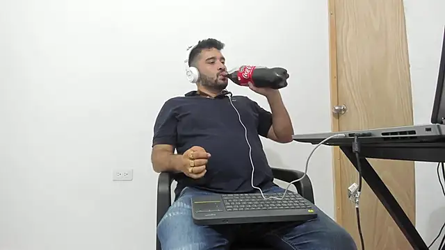 isearchcompany online show from 12-20-25, 08:33