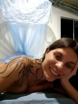 Snapshot of frenchxena98 chatting on 12-07-24, 11:51 frenchxena98 online show from 12-07-24, 11:51