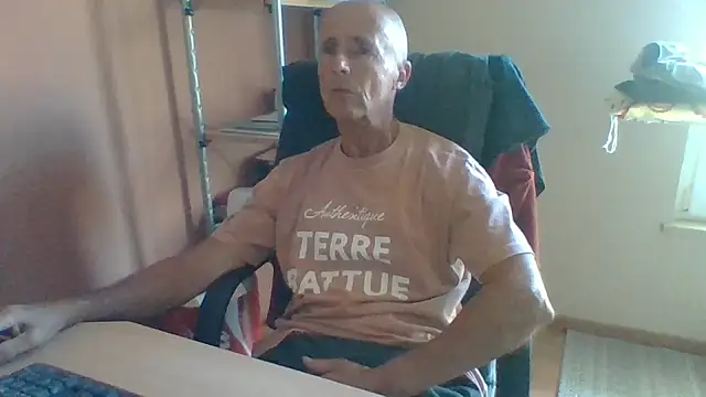 olibrius71 online show from 10-06-25, 08:26