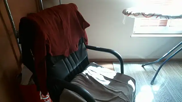 Snapshot of olibrius71 chatting on 04-23-26, 03:02 olibrius71 online show from 04-23-26, 03:02
