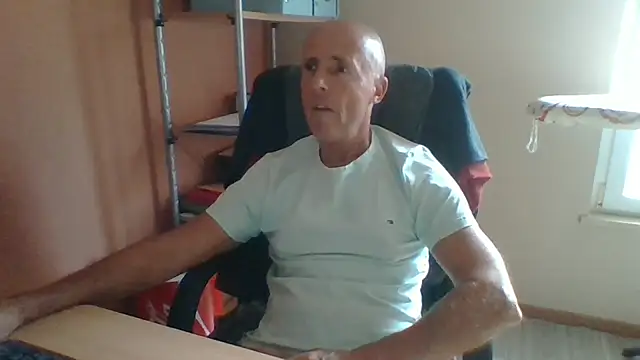 olibrius71 online show from 10-31-25, 02:13