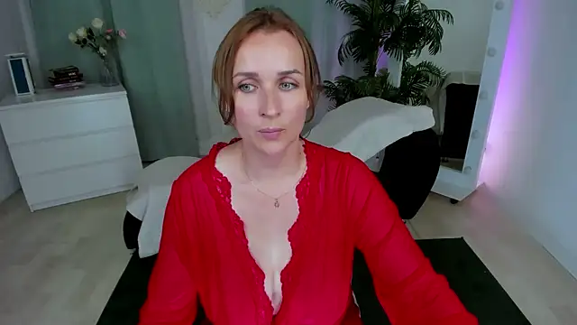 Karinella x online show from 06-10-26, 12:06