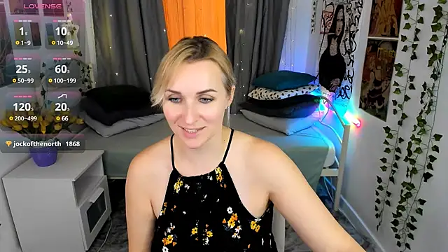 Karinella x online show from 03-03-25, 12:23