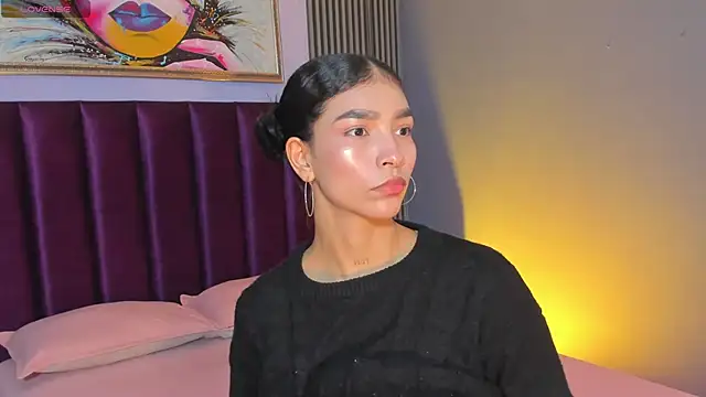 LauraAristizabal online show from 05-15-26, 11:41