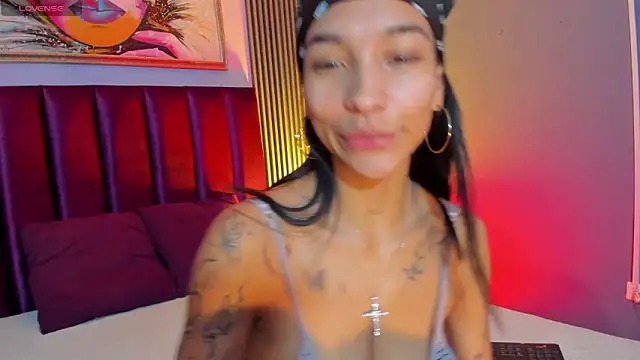 LauraAristizabal online show from 03-08-26, 12:41