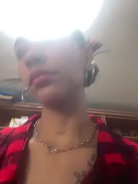 LauraAristizabal online show from 04-18-26, 12:29