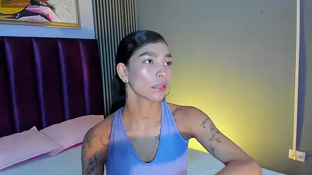 LauraAristizabal online show from 05-23-26, 11:53