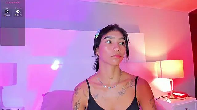 LauraAristizabal online show from 01-19-26, 12:31