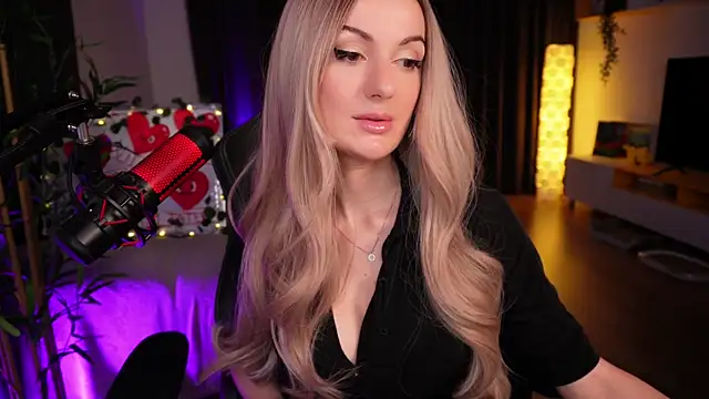 ShyNdWild online show from 02-23-25, 04:46