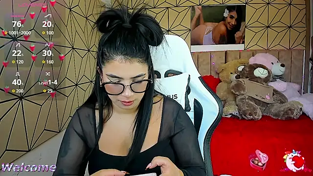 vane lopez  online show from 09-23-25, 06:04