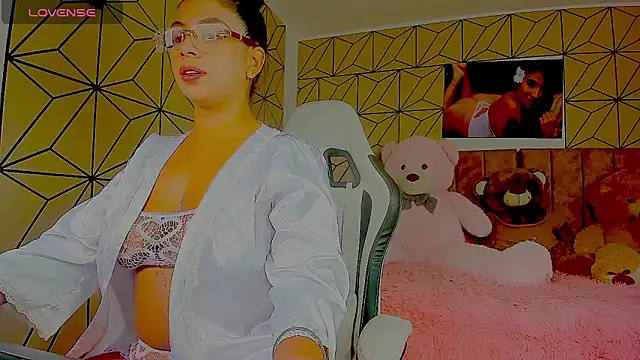 vane lopez  online show from 04-09-26, 06:58