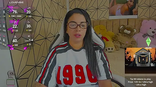 vane lopez  online show from 10-28-25, 08:41