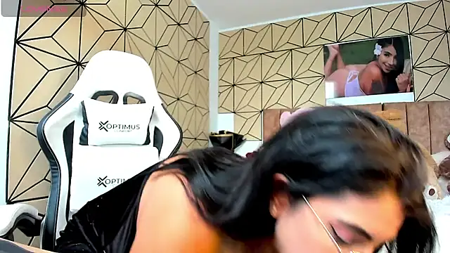 vane lopez  online show from 11-13-25, 06:56