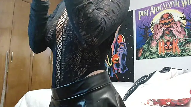 MINI Petite online show from 01-09-26, 09:22