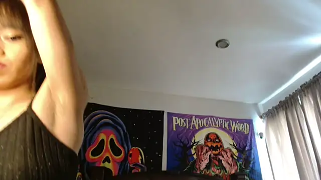 MINI Petite online show from 03-11-26, 06:02