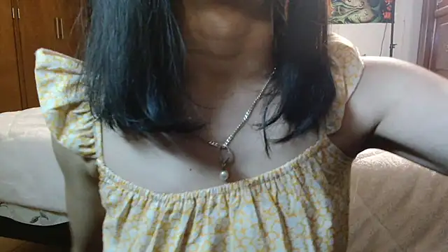 MINI Petite online show from 01-12-26, 07:59