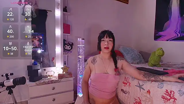 miaa-lee online show from 04-10-26, 01:56