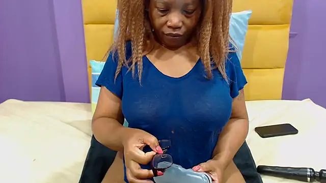 PeachAss4UU online show from 11-27-25, 05:19