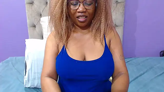PeachAss4UU online show from 05-15-26, 05:38