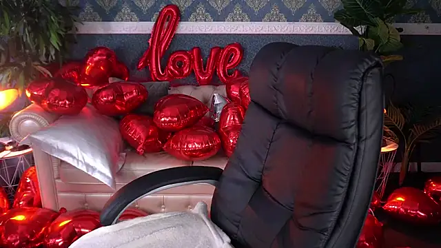 Snapshot of AmellyMilly chatting on 02-22-26, 01:35 AmellyMilly online show from 02-22-26, 01:35