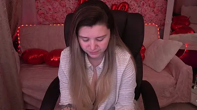 Snapshot of AmellyMilly chatting on 02-19-26, 01:41 AmellyMilly online show from 02-19-26, 01:41