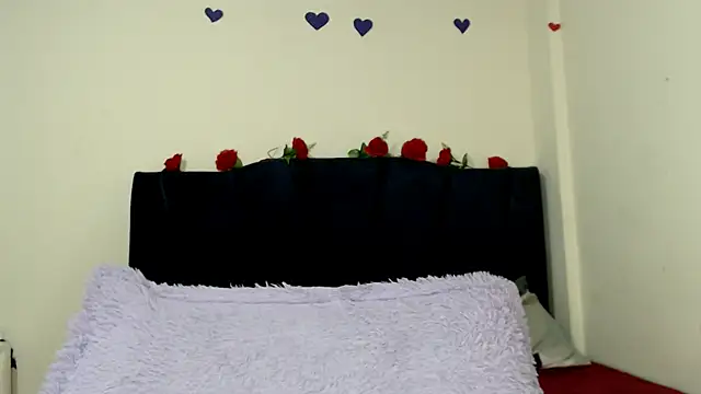 Snapshot of Meghan320 chatting on 03-10-25, 01:45 Meghan320 online show from 03-10-25, 01:45