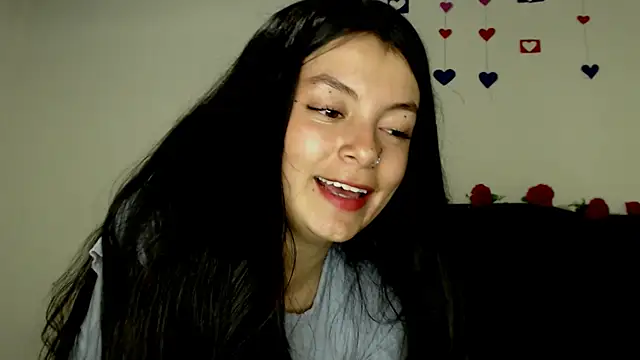 Snapshot of Meghan320 chatting on 02-22-25, 03:56 Meghan320 online show from 02-22-25, 03:56