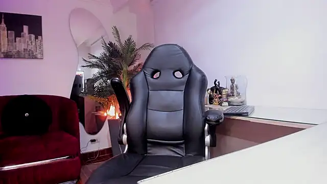 Meghan320 online show from 02-10-26, 11:42