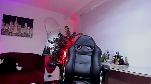 Meghan320 online show from 03-25-26, 11:31